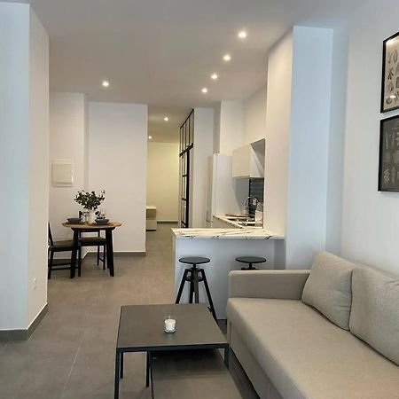 Complejo Pinta18 At1, At2 Y At3 Apartman Sevilla Kültér fotó