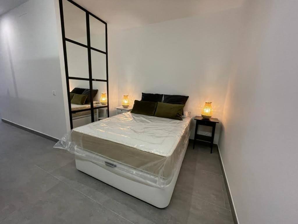 Complejo Pinta18 At1, At2 Y At3 Apartman Sevilla Kültér fotó
