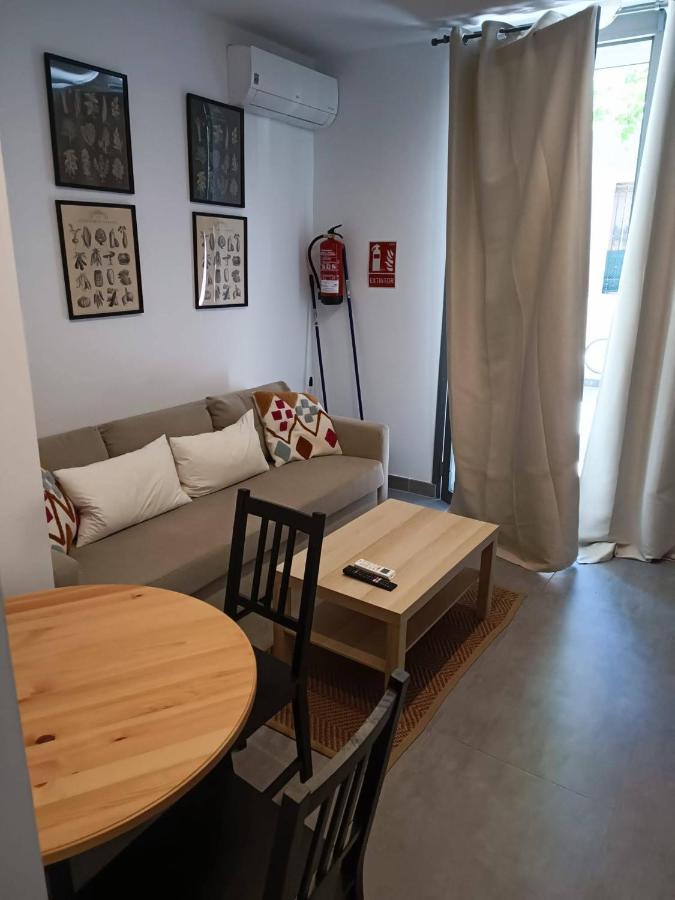 Complejo Pinta18 At1, At2 Y At3 Apartman Sevilla Kültér fotó