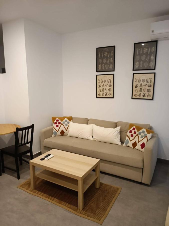 Complejo Pinta18 At1, At2 Y At3 Apartman Sevilla Kültér fotó