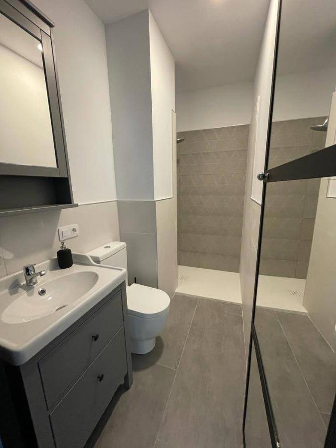 Complejo Pinta18 At1, At2 Y At3 Apartman Sevilla Kültér fotó
