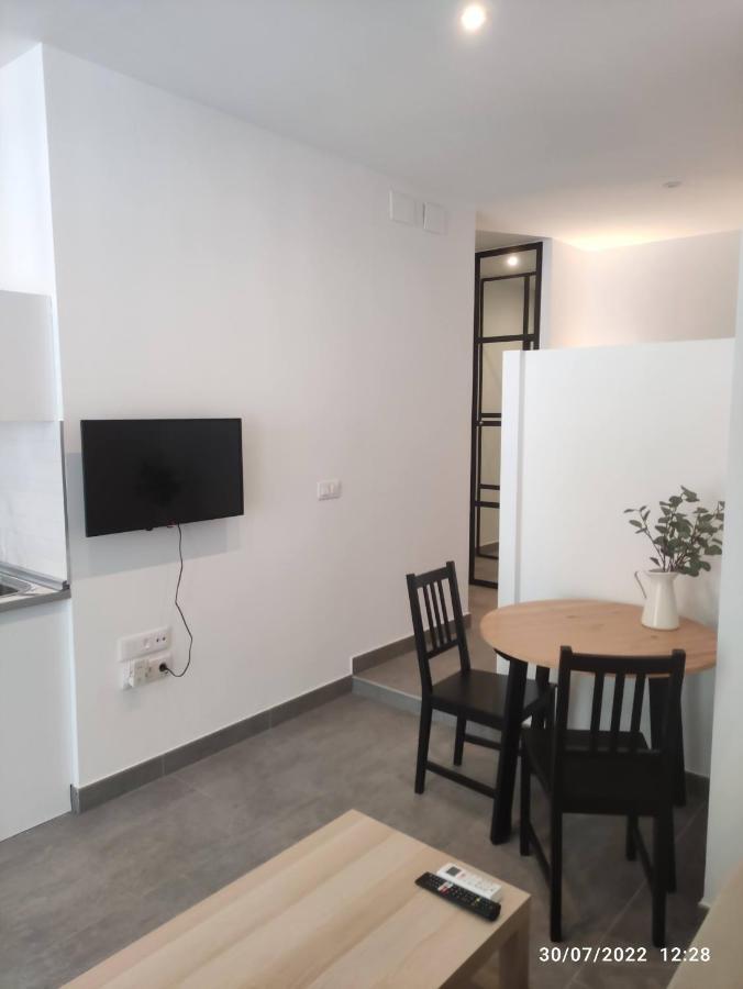 Complejo Pinta18 At1, At2 Y At3 Apartman Sevilla Kültér fotó