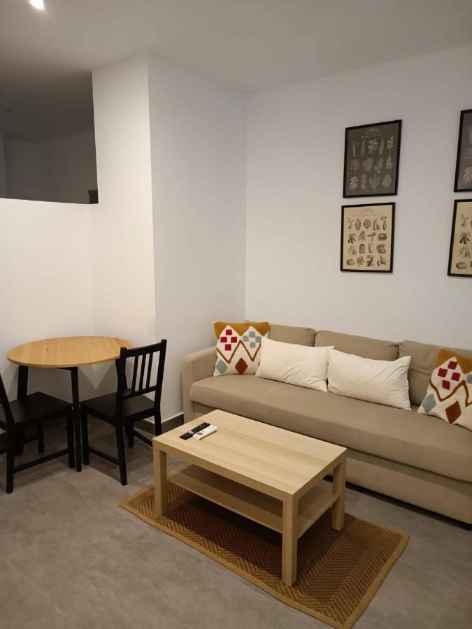 Complejo Pinta18 At1, At2 Y At3 Apartman Sevilla Kültér fotó